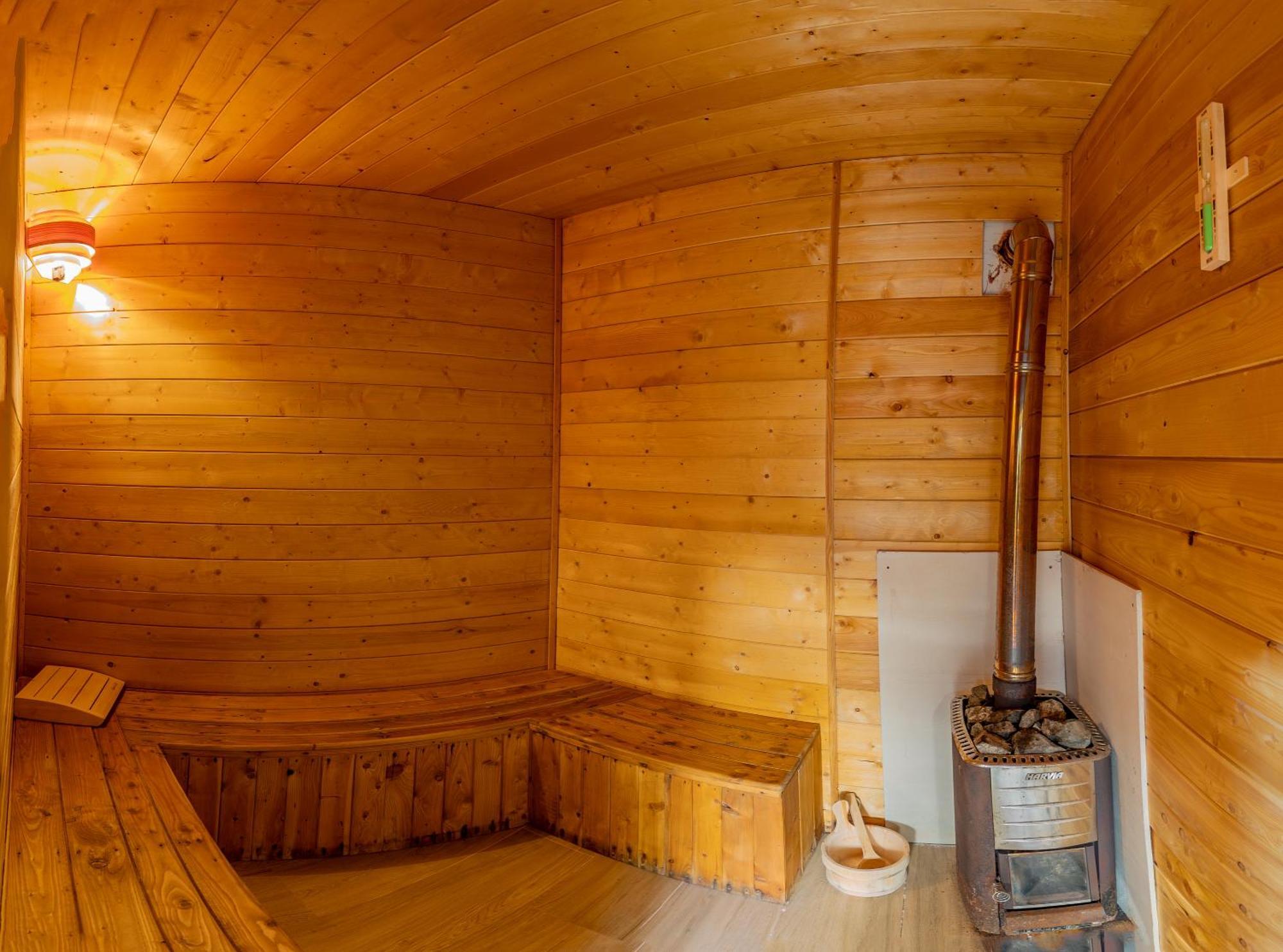 Casa Izvorul Negru Moisei Bed & Breakfast Eksteriør bilde